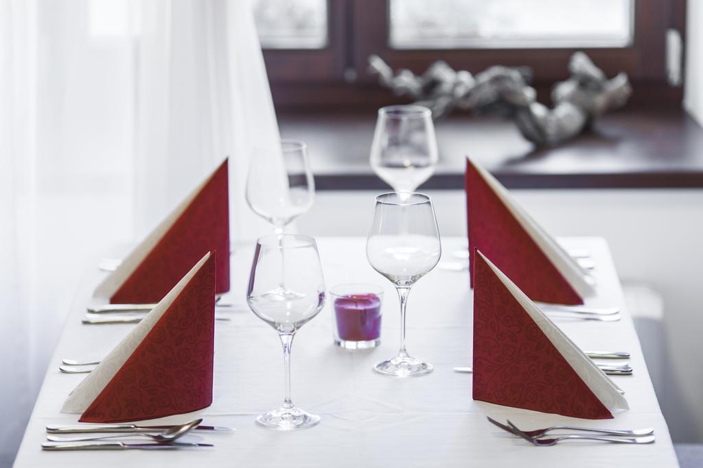 Hotel Salety Valtice Bagian luar foto